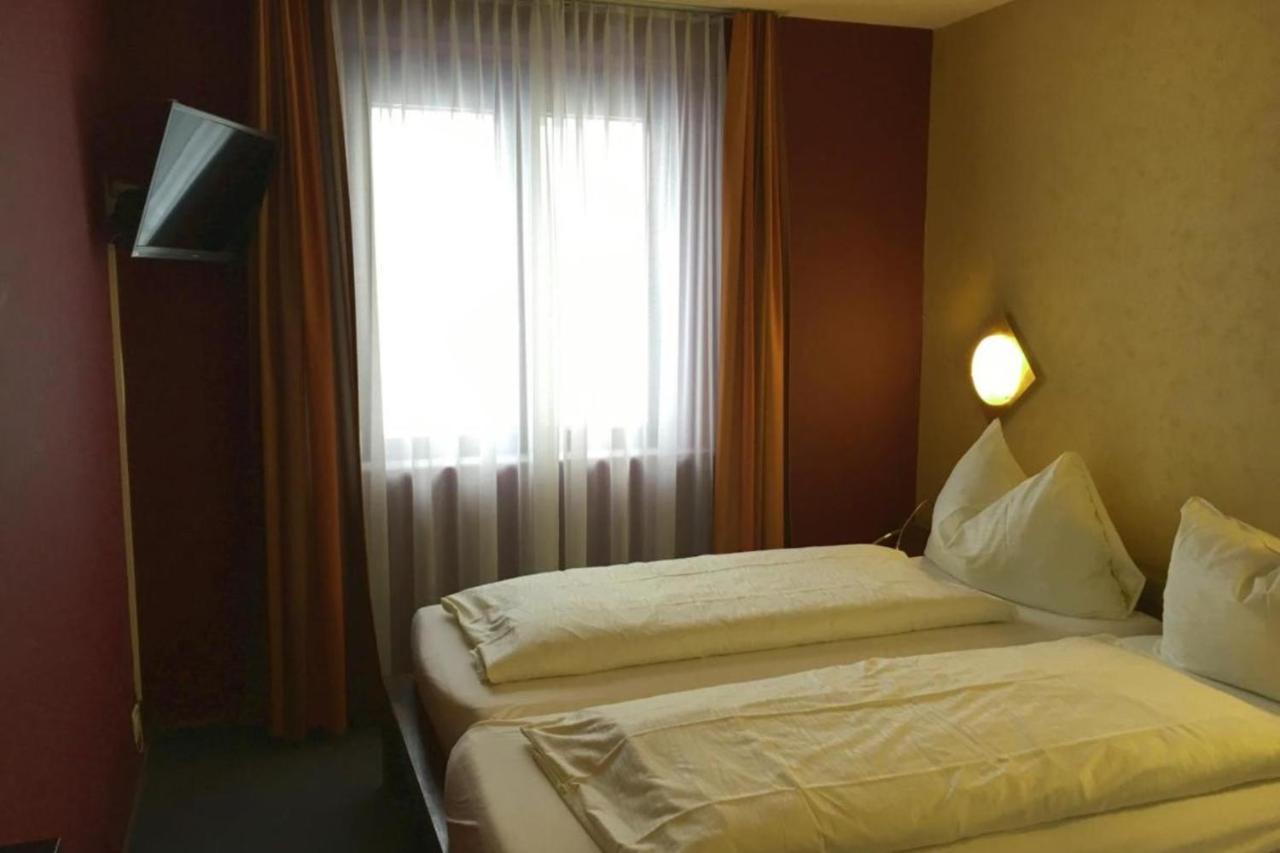 Affordable Rooms In Heart Of Luzern Exteriör bild