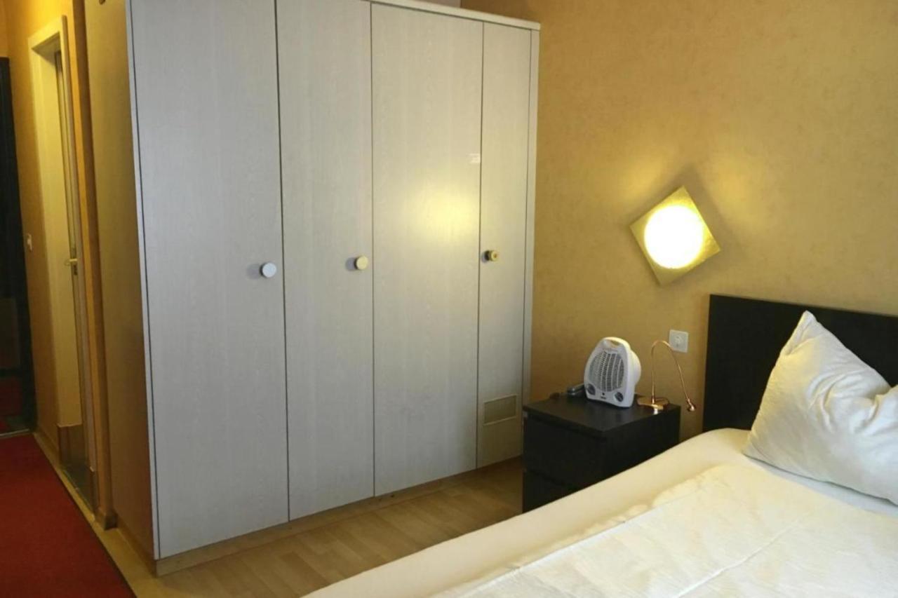 Affordable Rooms In Heart Of Luzern Exteriör bild